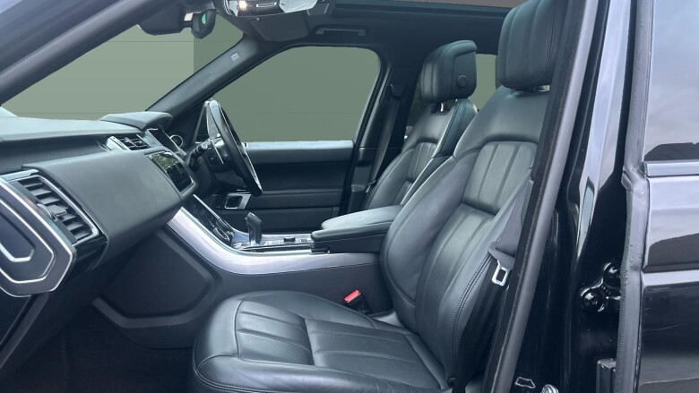 Land Rover Range Rover Sport 2.0 P400e HSE Dynamic Black 5dr Auto Estate